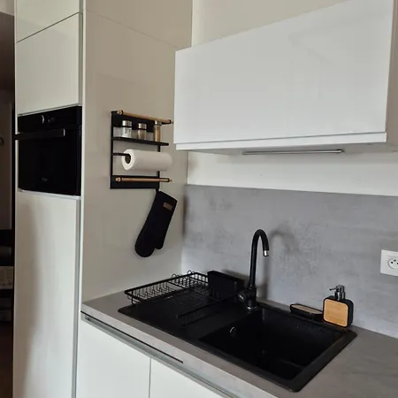 Danadrin Family Evergreen Apartment *